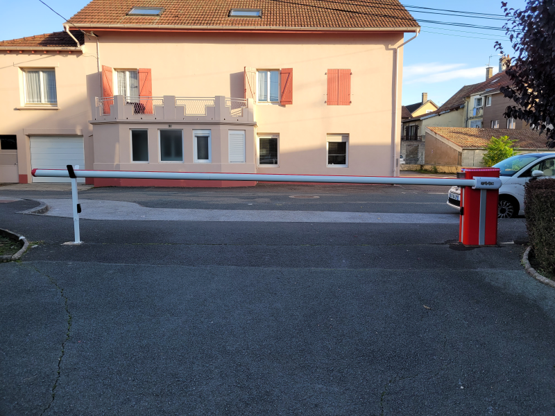 Barrière levante